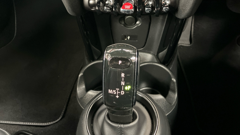 MINI Hatchback 2.0 Cooper S Exclusive 3dr Auto Petrol Hatchback